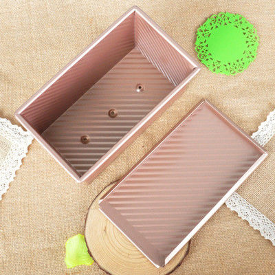 L'acier au carbone d'or de grande capacité a ridé le moule de boîte à pain grillé de pain avec la couverture