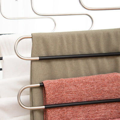 Produits d'articles de ménage de cintres d'acier inoxydable de cintres de pantalons de S-forme