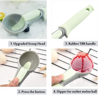 Le scoop en plastique de crème glacée avec le biscuit facile de déclencheur écope le scoop de boule de melon