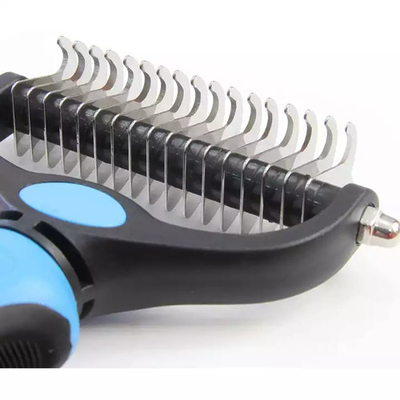 Le peigne de Cat Dog Pet Shedding Dematting Deshedding balayent longtemps l'acier inoxydable de poignée