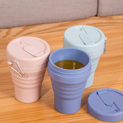 tasse de café pliable portative du silicone 16oz avec le couvercle et les pailles