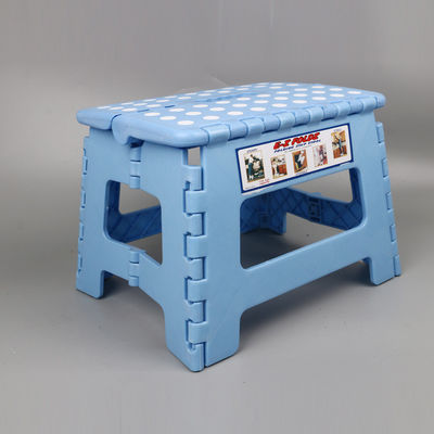 Tabouret se pliant en plastique portatif multicolore pliant d'étape pour des enfants et des adultes
