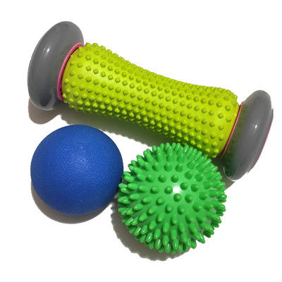 Boule en plastique multifonctionnelle de massage de rouleau de pied pour des articles de ménage de soulagement