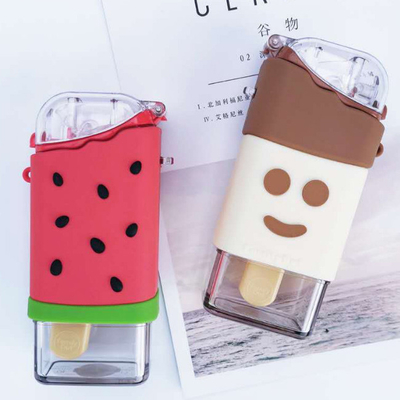 Tasse formée mignonne de bouteille d'eau de crème glacée d'enfants avec la paille 10OZ