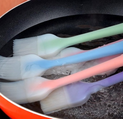 Grand silicone de arrosage de cuisson résistant à la chaleur de brosse de sauce barbecue
