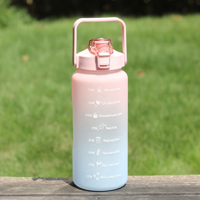 Bouteille d'eau de motivation faite sur commande extérieure portative de gallon de tasses des boissons 2000ML