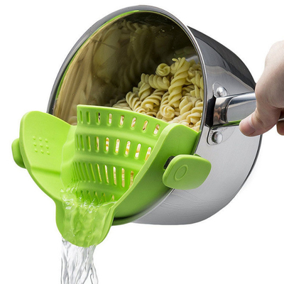 Agrafe réglable de riz sur la passoire de silicone pour les pots et le tamis de pâtes