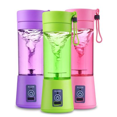 Le mélangeur électrique d'USB Mini Portable Fruit Juice Blender entassent en vrac multifonctionnel