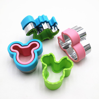 fleur Dinos Circle Mickey Mold d'articles de ménage d'acier inoxydable de coupeur du sandwich 4pcs