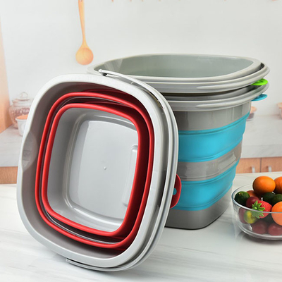 seau 10L de nettoyage pliant en plastique portatif avec l'économie de l'espace de poignée