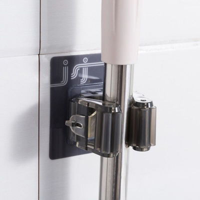 Outils fixés au mur faits sur commande de pince de support de balai et de balai