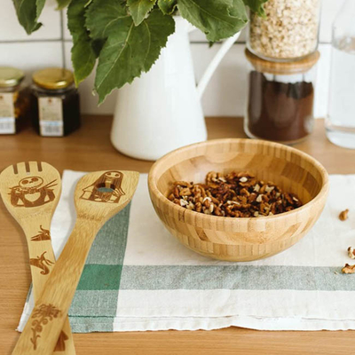 6pcs a peint les cuillères en bois de Noël réglées pour le décor de cuisine