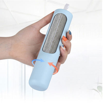 Solvant en plastique réutilisable de brosse de fibre de fourrure pour le chien Cat Carpet Clothes