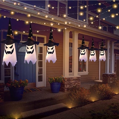 Allumer extérieur Halloween accrochant le chapeau de sorcière de décorations de Ghost